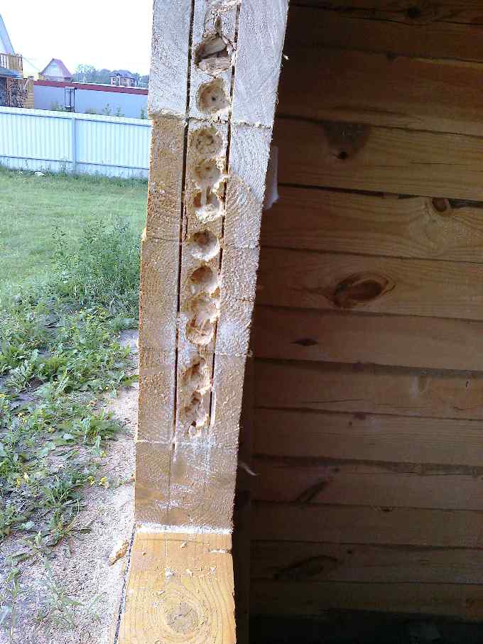 Обсадная коробка в доме из бруса — зачем нужна и как делается